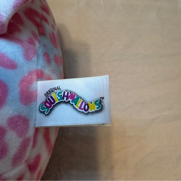 Brandi the Queen Pink Cheetah Squishmallow and Ty 2K Beanie Baby - Picture 4 of 7